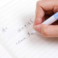 得力A033A-02，0.5mm按动中性笔签字笔黑水性笔学生用笔