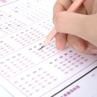 得力58130，原木考试铅笔2B学生书写画画考试涂卡专用笔初高中学生 