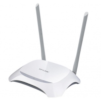 TP-link 100兆路由器
