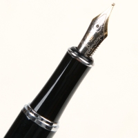 7022 英雄 世纪系列铱金笔（大明尖）