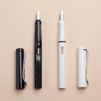 359 英雄 带盒礼品钢笔