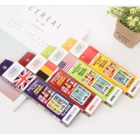 小松树8200，三角杆国旗盒装铅笔（12支装）-HJ8200